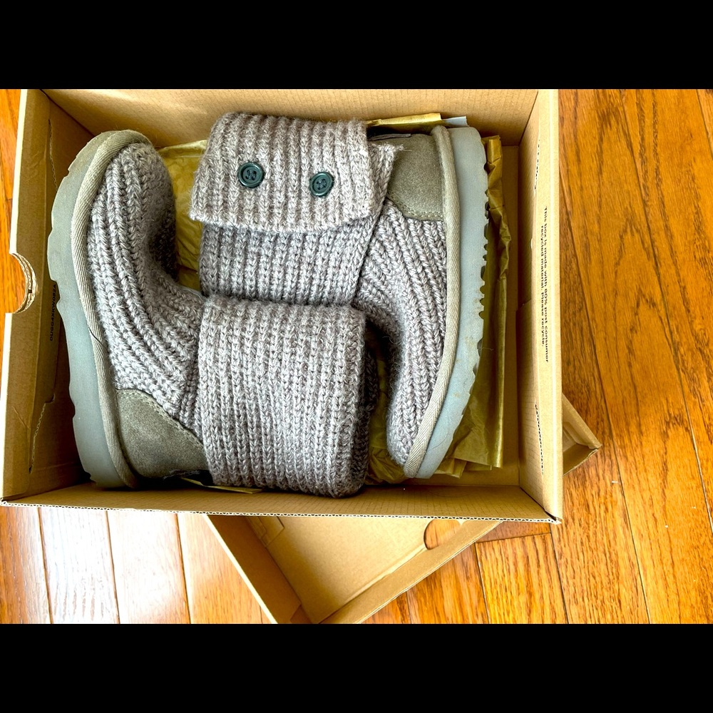Ugg boots size 13